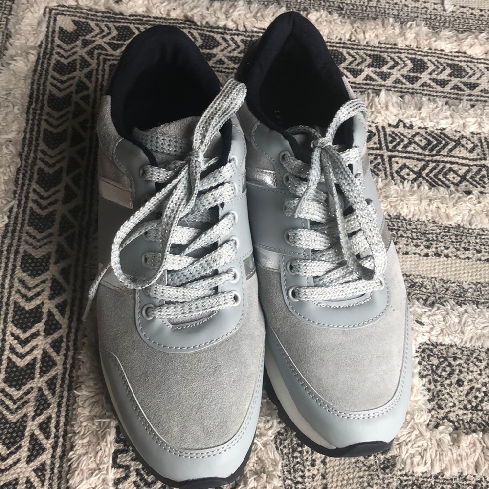 ZARA Sneakers